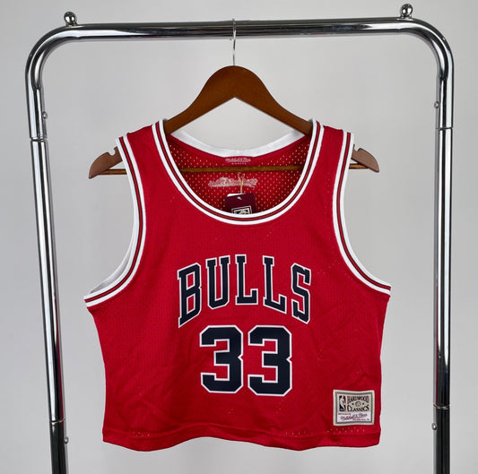 Mitchell & Ness Women's Hardwood Swingman - Chicago Bulls - Scottie Pippen #33